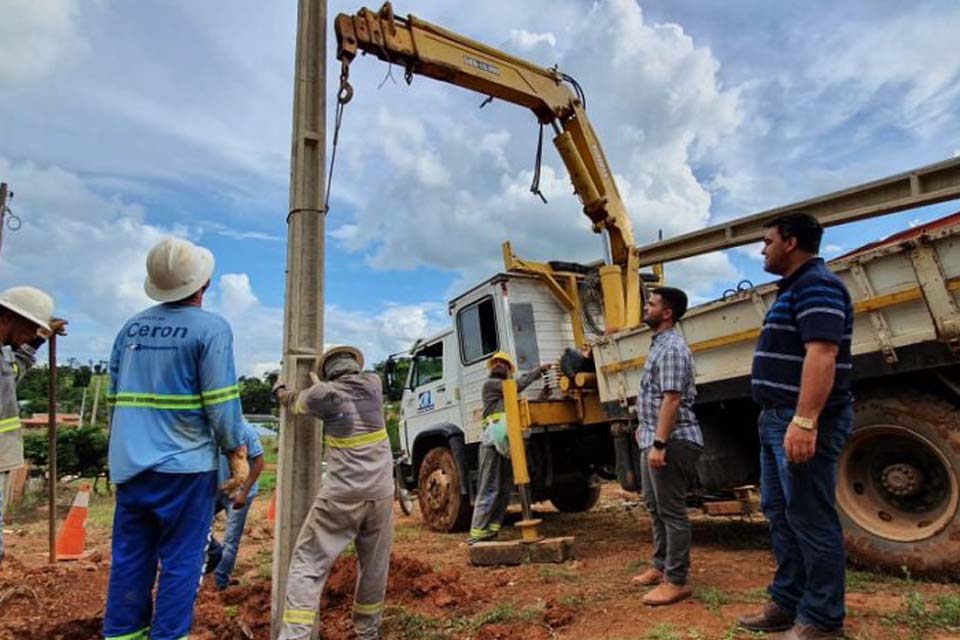 Moradores da expansão do Setor 7  são beneficiados com rede de energia elétrica