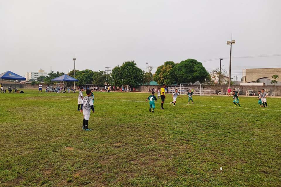 Copa Zico movimenta jovens atletas na vila olímpica Chiquilito Erse