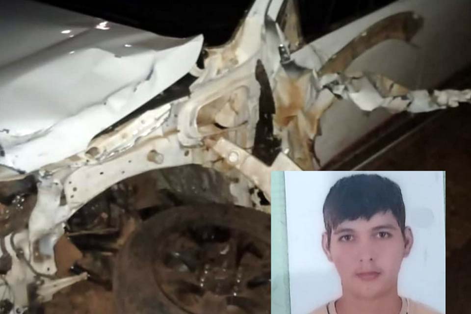 Motociclista de 19 anos morre em colisão com caminhonete na RO 490