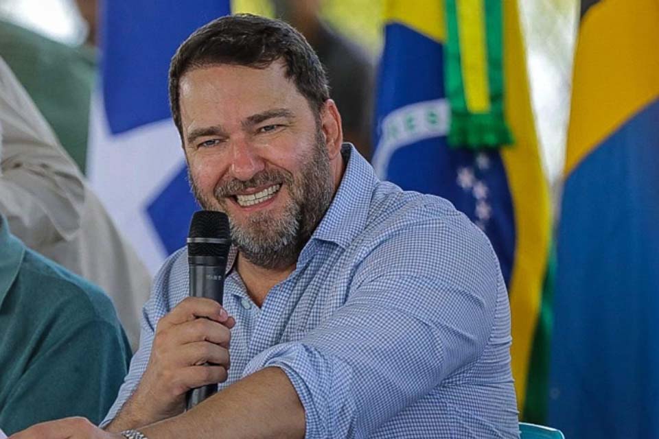 Presidente da Assembleia Legislativa, deputado Alex Redano parabeniza todos servidores públicos de Rondônia