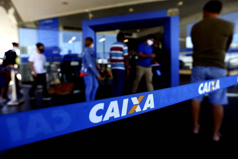 Caixa inicia pagamento do Auxílio Emergencial Extensão