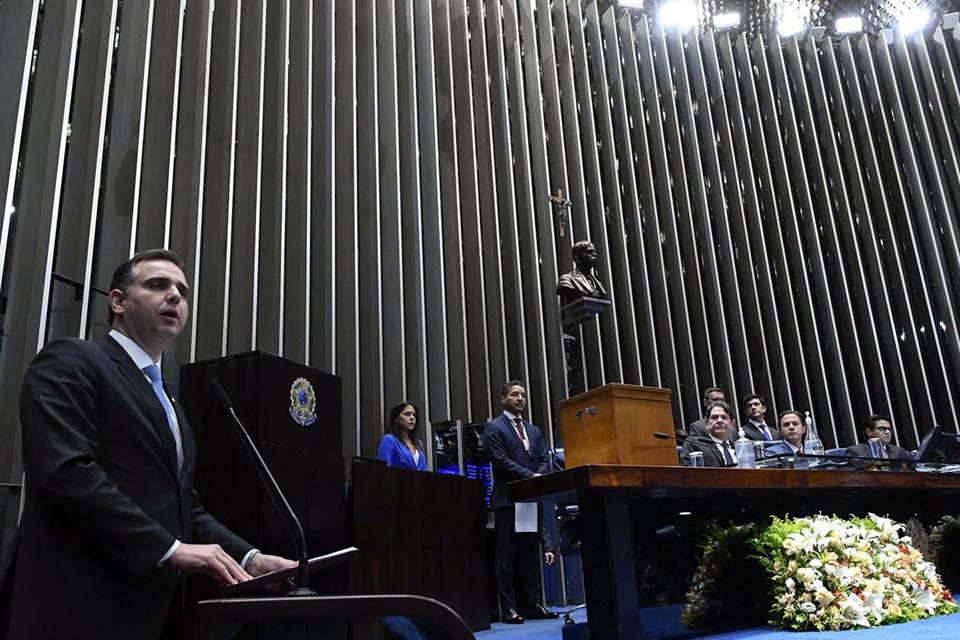 Rodrigo Pacheco é reeleito presidente do Senado