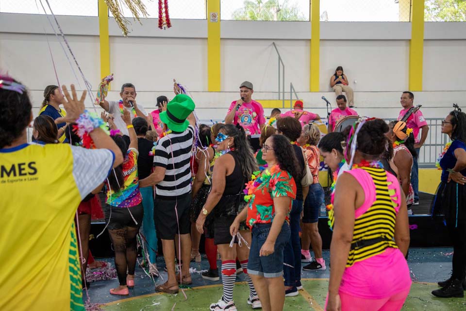 Baile marca retorno das atividades do programa Qualidade de Vida