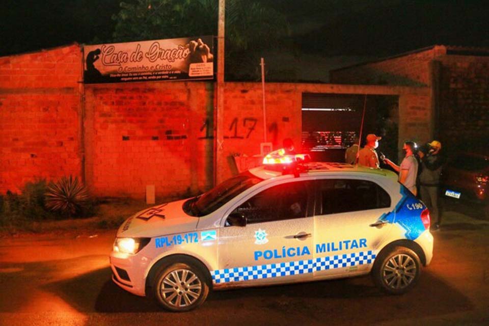 Fiscalização flagra igreja funcionando com mais de 20 pessoas em Porto Velho