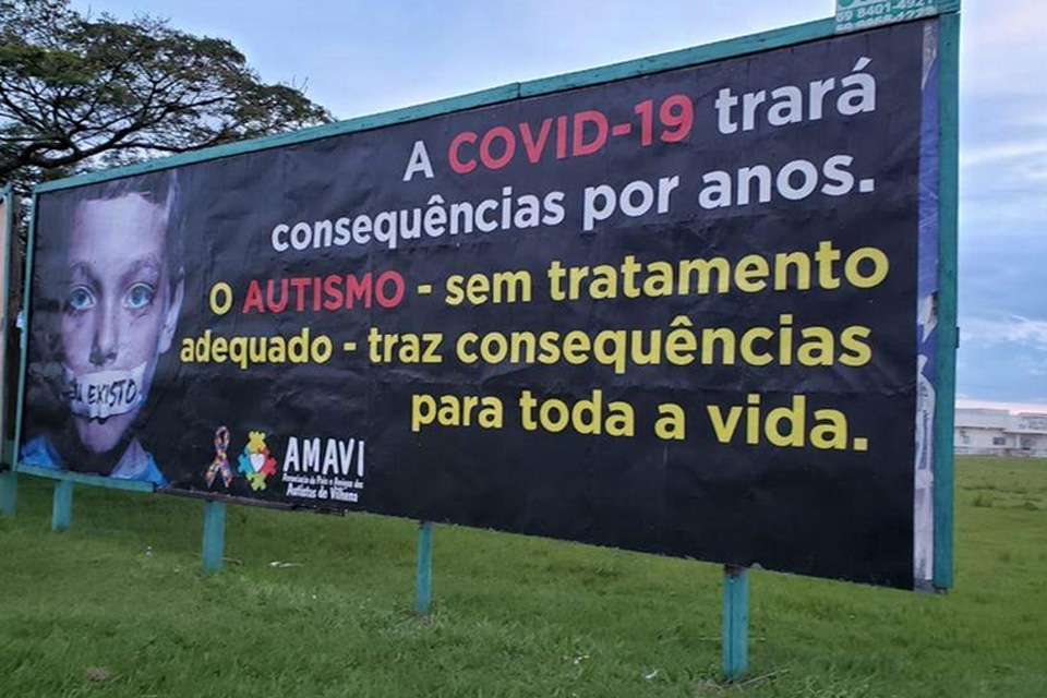 Famílias buscam visibilidade para que autistas tenham acesso a tratamento