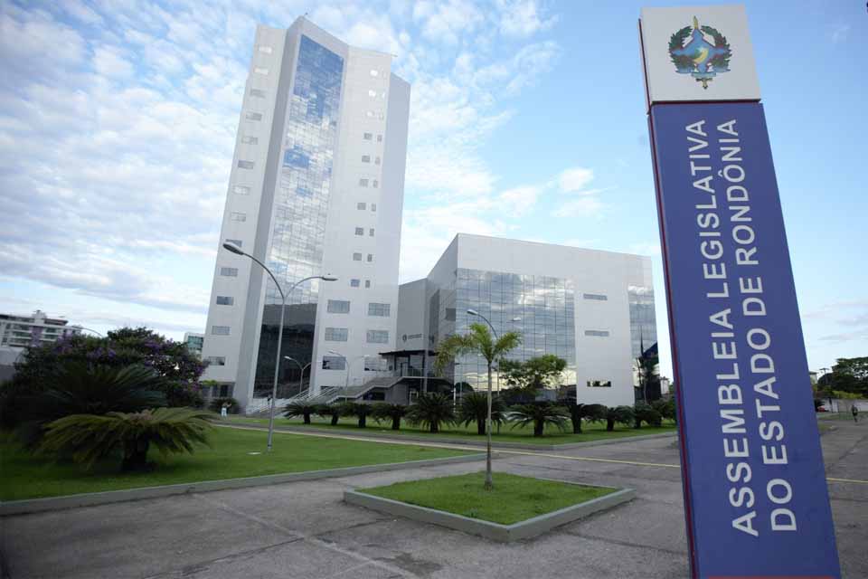 ALE de Rondônia convoca nova eleição para Mesa Diretora em meio a decisões do STF sobre pleitos antecipados