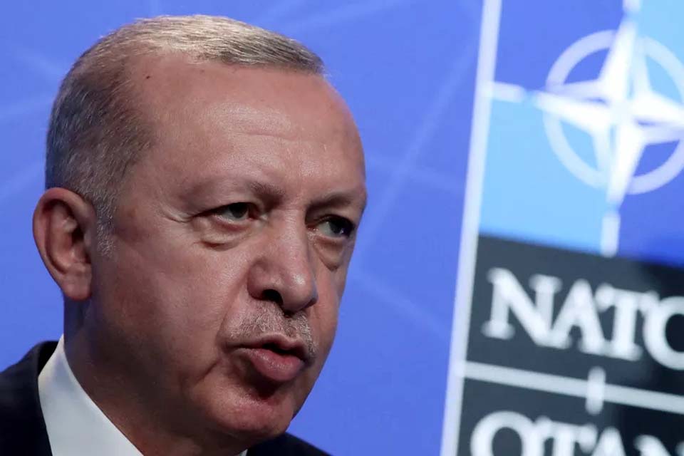 Presidente turco, Recep Erdogan, marca eleições para 14 de maio