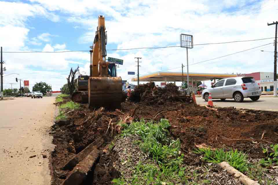 Prefeitura realiza obras em 12 bairros de Porto Velho