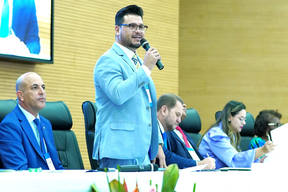 Presidente da Assembleia Marcelo Cruz destaca importância do 1º Encontro do Fórum Permanente das CCJR em Porto Velho