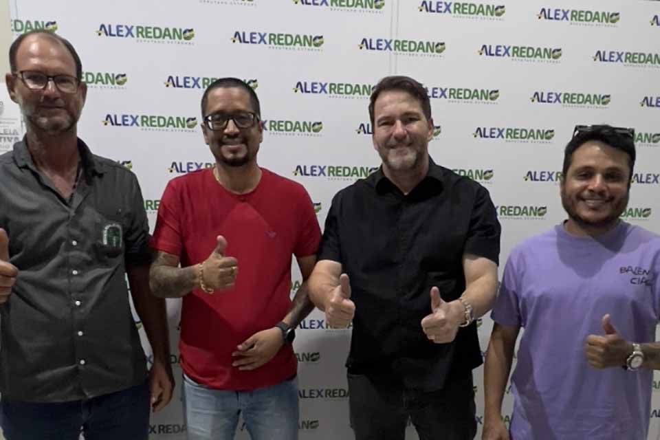 Presidente Alex Redano garante emenda de R$ 100 mil para a 20ª EXPOESTE 2025