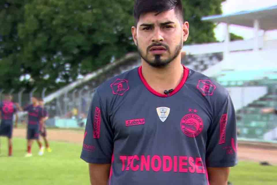 Autor de gols em amistosos, atacante Yan Phillipe afirma compromisso de 