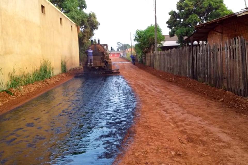 Prefeitura mantém várias frentes de obras simultâneas na capital