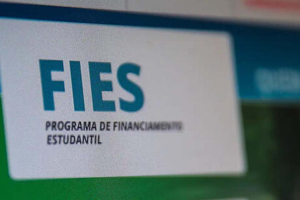 Fies: instituições têm até quinta-feira (20) para participar desta edição, alerta MEC