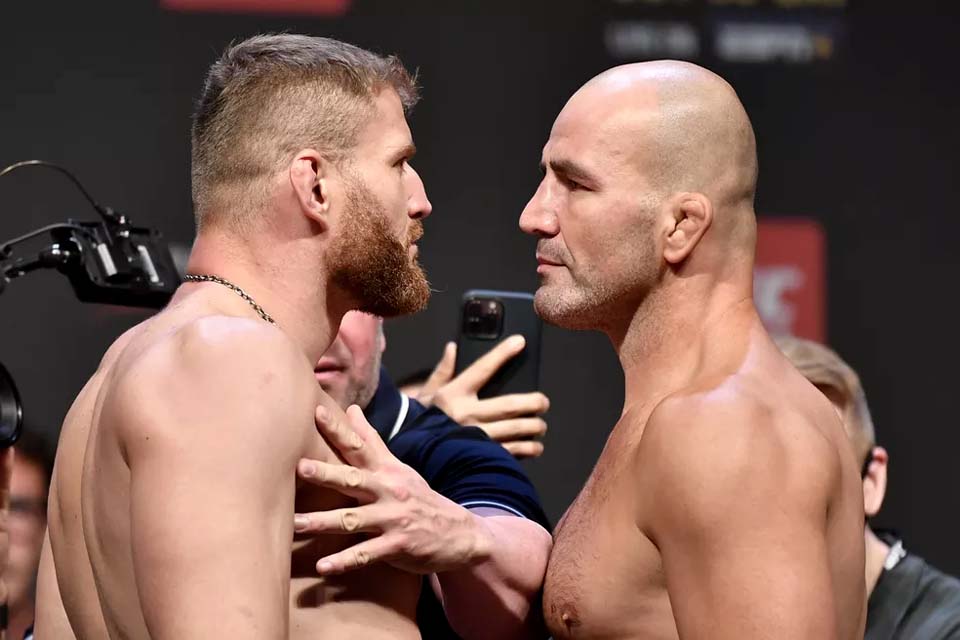 UFC 267: Glover Teixeira desafia Jan Blachowicz pelo cinturão meio-pesado do Ultimate