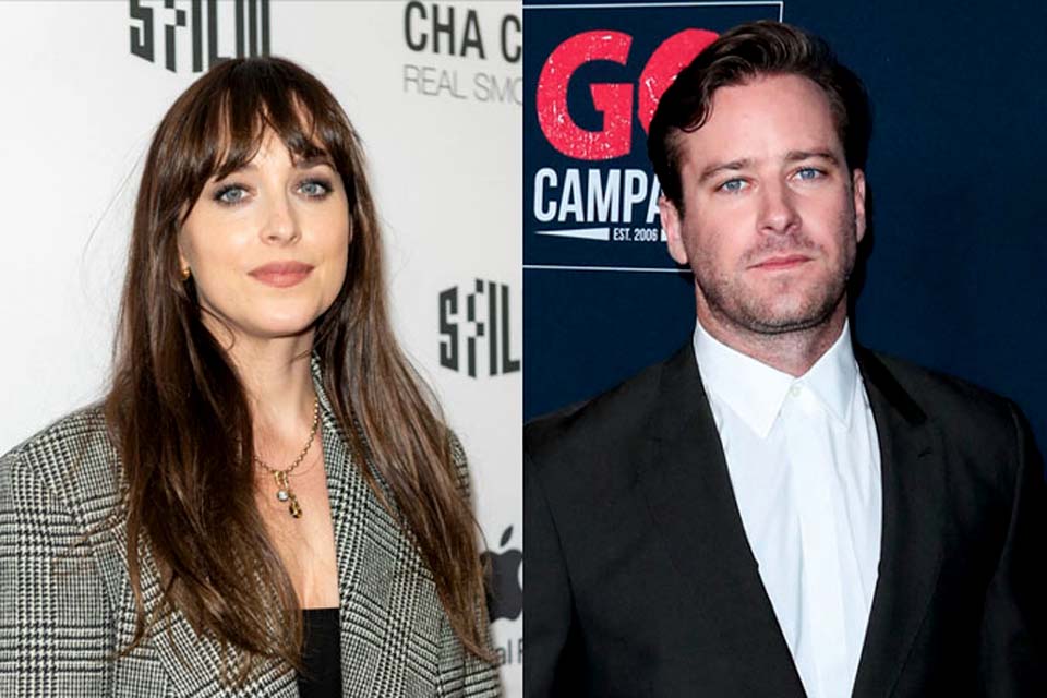 Dakota Johnson faz piada sobre Armie Hammer, acusado de canibalismo: - 'Eu teria sido outra mulher que tentou comer'