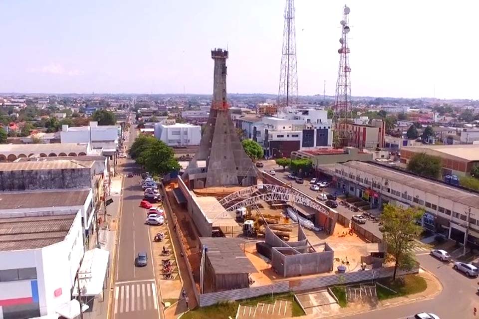 Nova catedral da cidade terá torre com 50 metros de altura