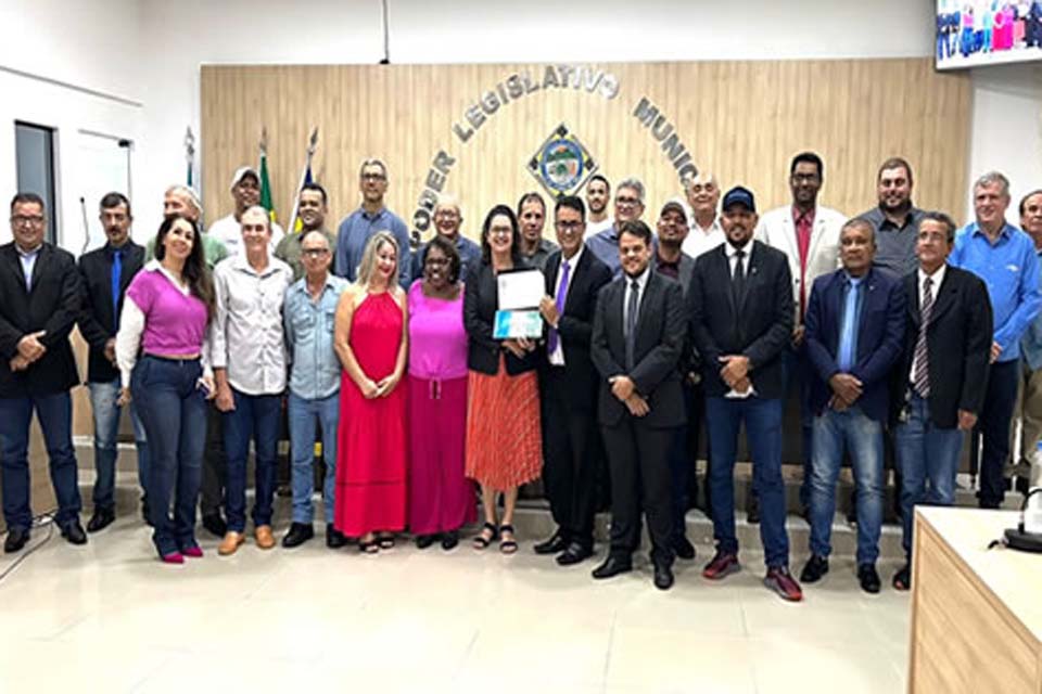 Câmara Municipal homenageia a Embrapa pelos seus 50 anos com Moção de Aplausos