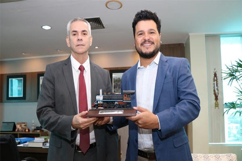 PGJ recebe visita do Presidente da Assembleia Legislativa