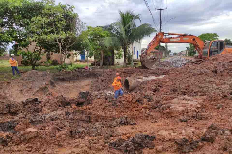 Semana inicia com frentes de serviços em diferentes pontos de Porto Velho