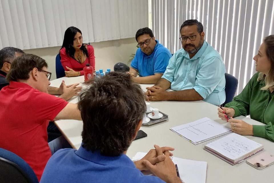 MP se reúne com integrantes da saúde pública de Ouro Preto do Oeste para tratar sobre a criação do Centro de Reabilitação