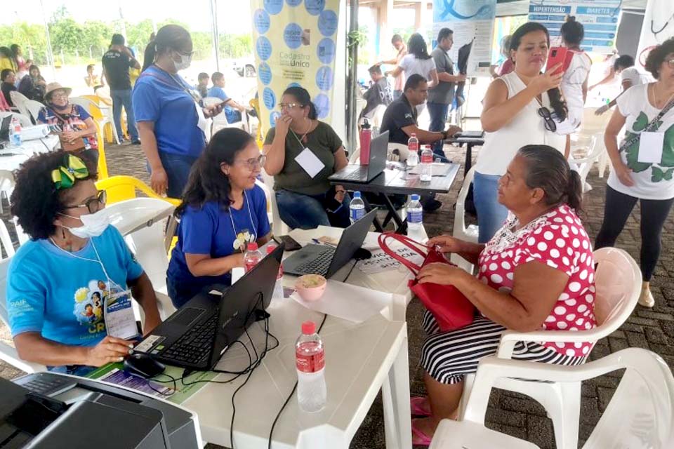 Prefeitura de Porto Velho participa do Dia da Pessoa Idosa no Espaço Alternativo