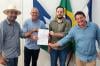 Com emenda de Ezequiel Neiva Vilhena recebe ordem de serviço para construção de campos de futebol soçaite