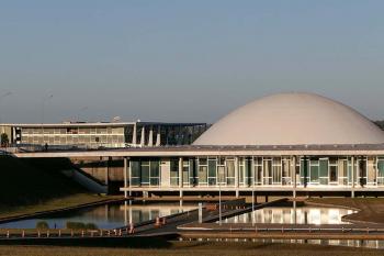 Congresso promete ao STF identificar todos os padrinhos de emendas