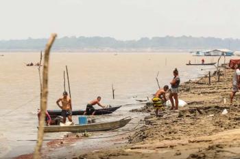 Governo concede auxílio a pescadores afetados por seca na Região Norte