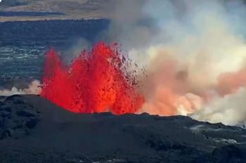 Islândia aciona a polícia após turistas tentarem se aproximar de lava durante erupção vulcânica