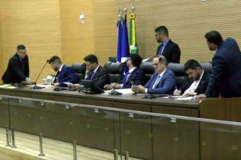 Deputados aprovam recomposição salarial e reestruturação de cargos da Defensoria Pública de Rondônia