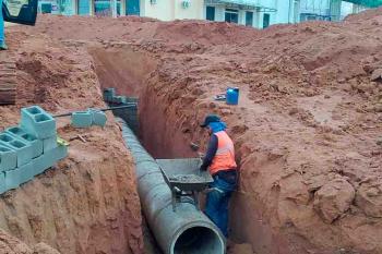 Distrito Jacinópolis recebe obras de drenagem do governo