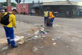 Mutires de limpeza seguem sendo realizados aps apresentaes dos blocos carnavalescos em Porto Velho