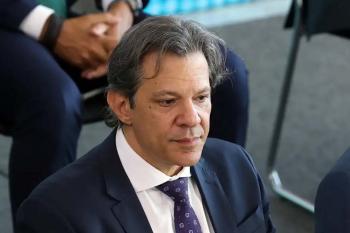 Consignado para CLT busca proteger trabalhador de juros, diz Haddad