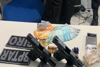 BPTAR flagra casal com armas e drogas no Orgulho do Madeira