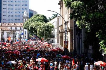 Polícia Militar prende mais de 400 pessoas durante carnaval no Rio