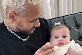 Neymar faz rara aparição com Helena, sua filha caçula