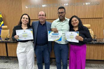 Edwilson Negreiros homenageia equipe do programa Faculdade da Prefeitura e voluntários do projeto SOS Rio Grande do Sul 