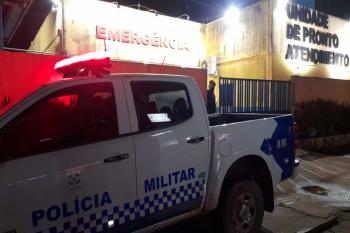 Homem  esfaqueado ao chegar na frente de residncia 