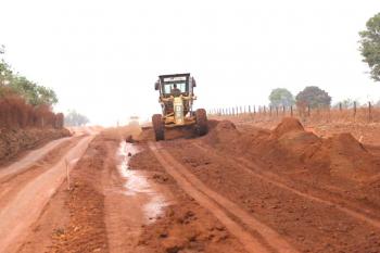 Avanço na obra da RO-383 impulsiona distrito Riozinho e região do Café