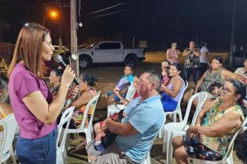 No vou fazer nada que a Lei no permita, diz Euma Tourinho, em reunio com lideranas no bairro Cidade Nova