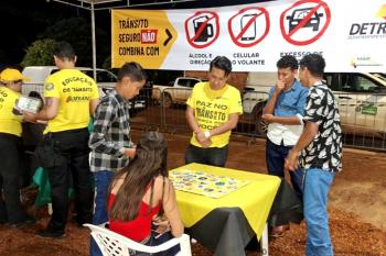 Ações educativas de trânsito são desenvolvidas durante rodeio em distrito de Porto Velho