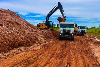 Governo executa obra de manutenção na Rodovia-205 em Machadinho do Oeste