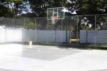 Obras de pista de skate e quadra de basquete 3x3 na Praça Genival Nunes estão quase concluídas