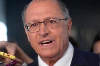 Safra recorde deve reduzir preço dos alimentos, diz Alckmin