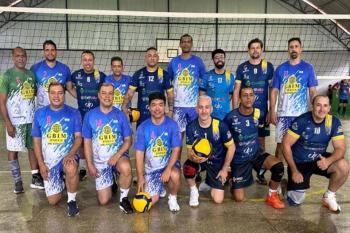 Equipe vilhenenses é campeã invicta da Copa Ouro Preto de Voleibol Master