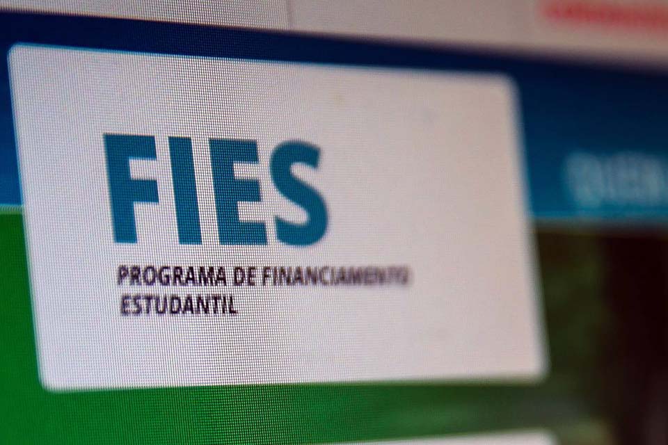 Ministério da Educação anuncia investigação de fraudes no Fies