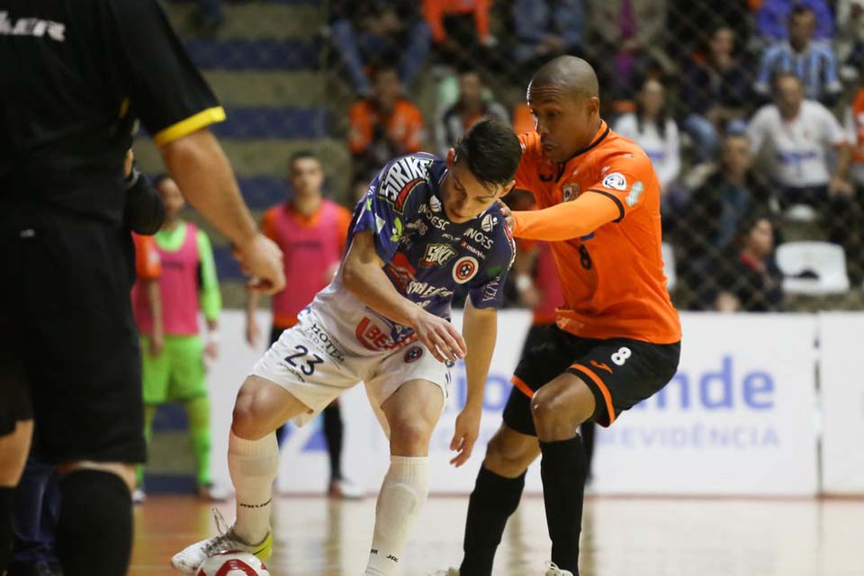 Liga Nacional de Futsal começa neste sábado, com etapa regionalizada