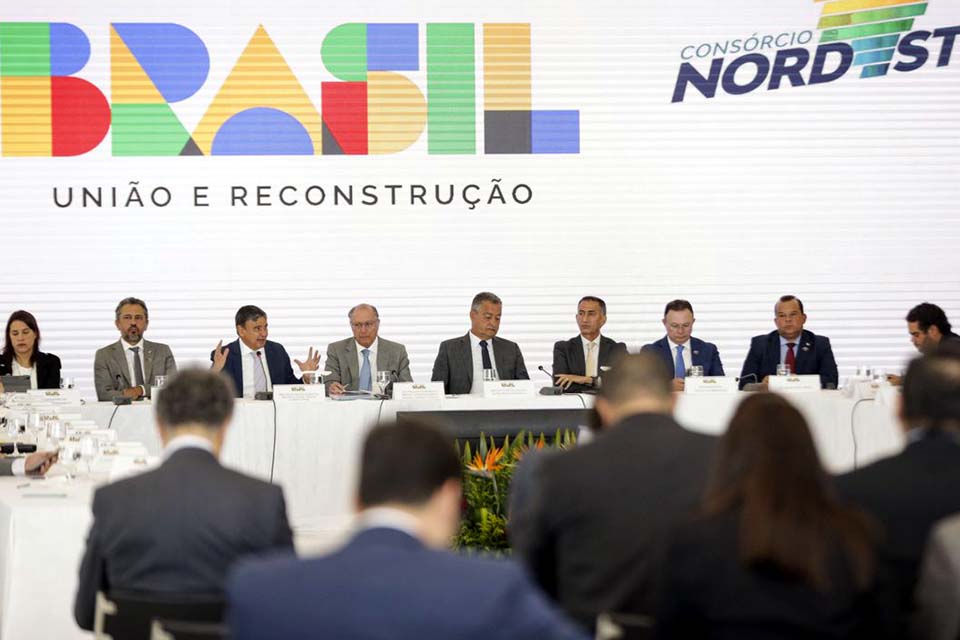 Banco do Nordeste e BNDES firmam acordo para restauração da caatinga