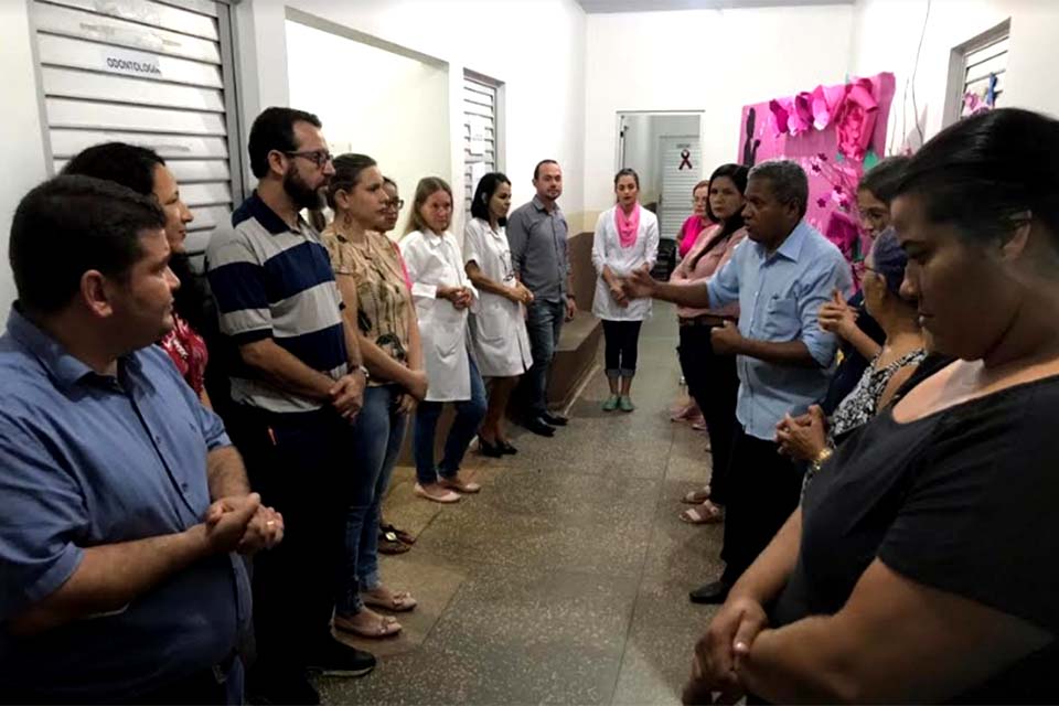 Policlínica  realiza 172 atendimentos na segunda noite da programação do Outubro Rosa