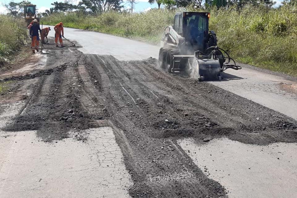 Departamento de Estradas de Rodagem intensifica ações de recuperação na RO-470